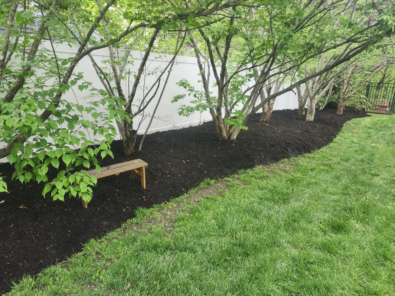 de7ef215-f5e4-403e-8cc4-c6e4ac019047